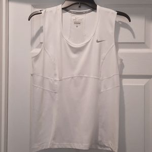 Nike tennis tank